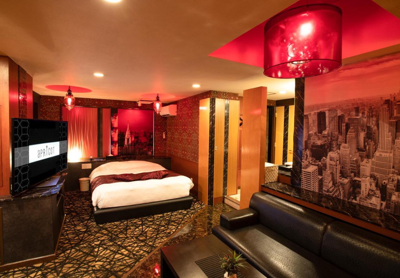 Hotel Apricot (Adults Only) Hiroshima Exterior foto